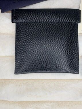 Authentic Prada Saffiano Leather Coin Pouch Wallet Black Nero Italy w Cards